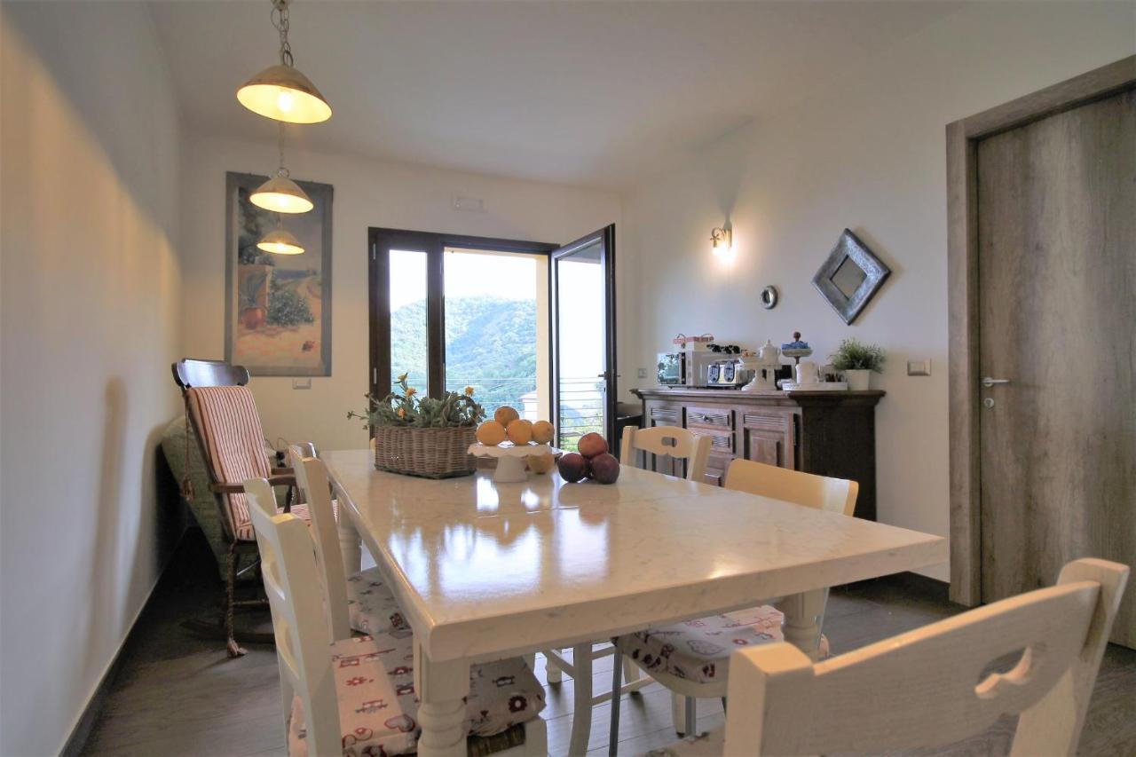 Il Rosale A Celle Ligure Bed & Breakfast Exterior photo